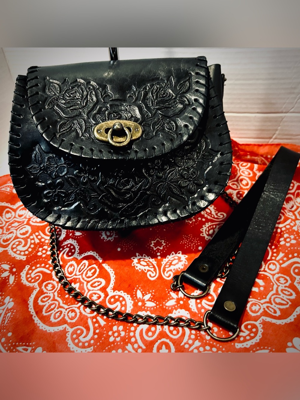 JAAC Arnold Western Embossed Roses Hand Tooled Leather Crossbody Purse Bag Rodeo